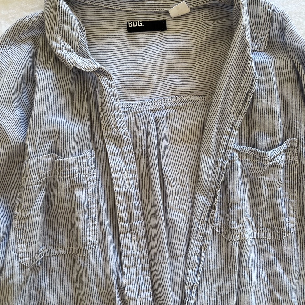 Linen Button Up - Picture 2 of 3